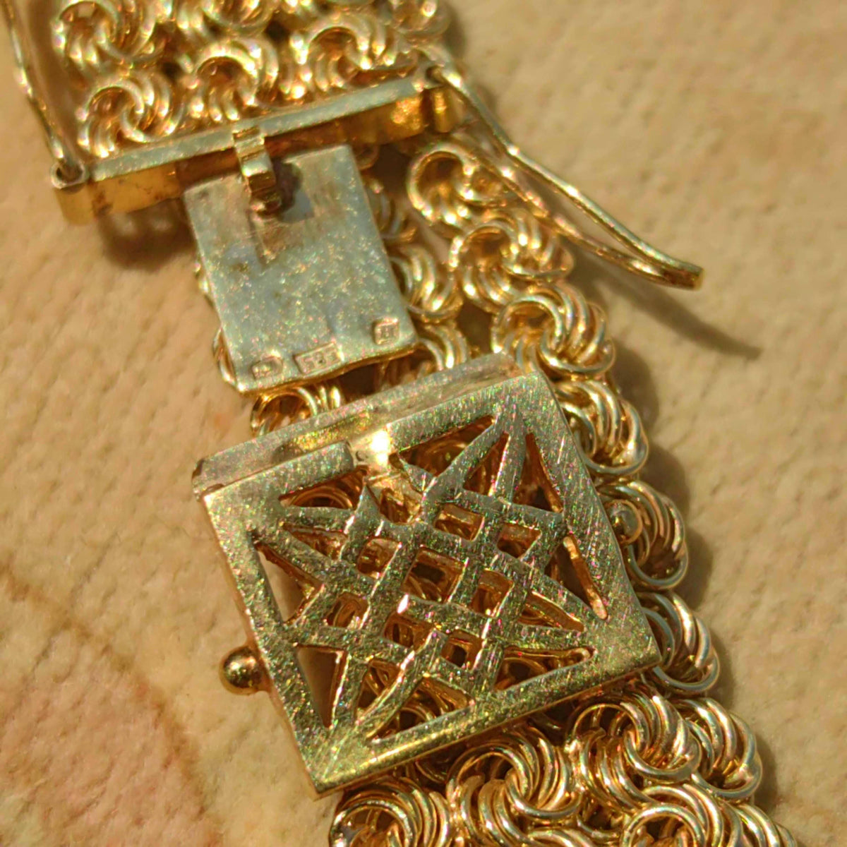 Art Deco Sapphire Diamond Bracelet: 14k Yellow Gold Chain, 1940s Vintage