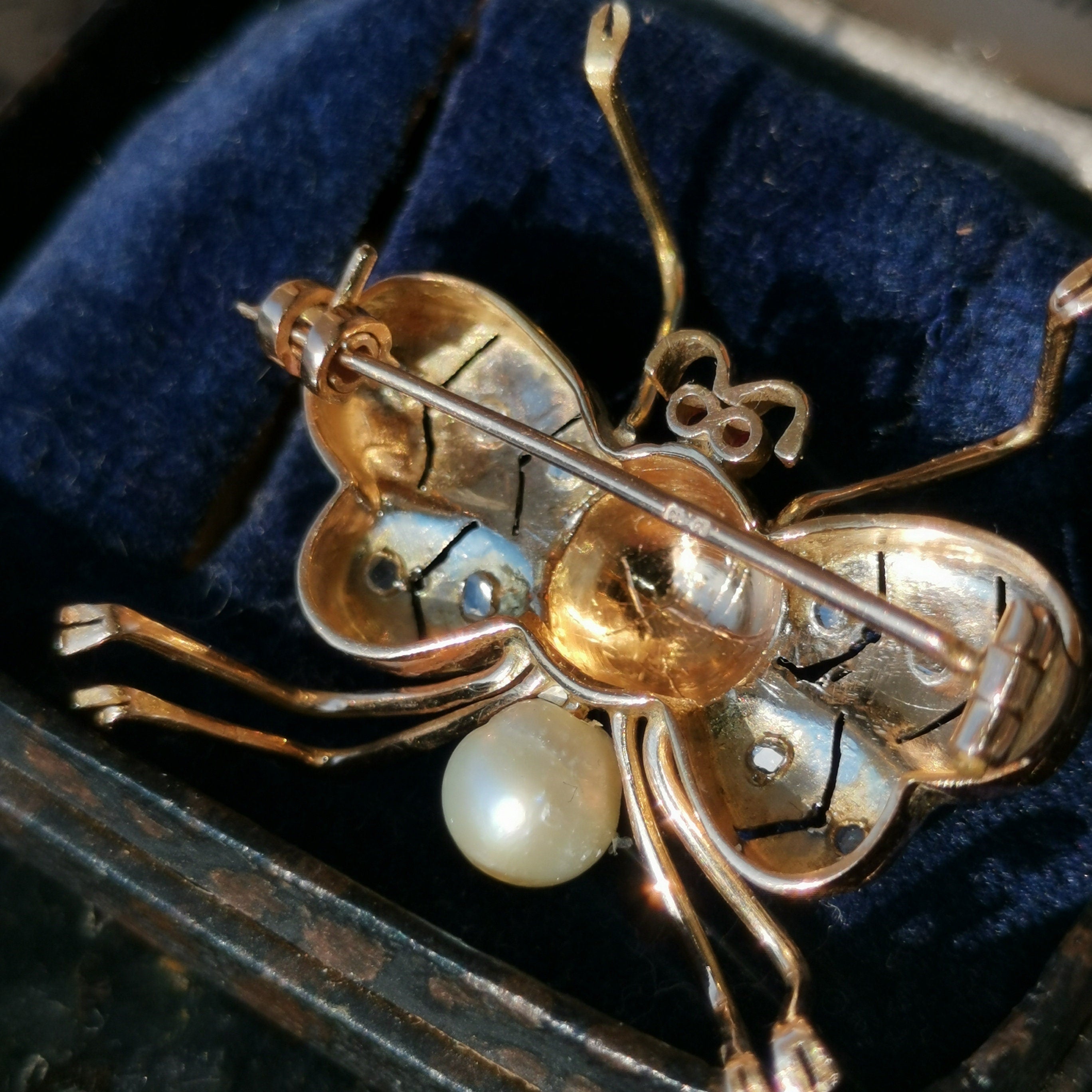 Vintage Diamond Ruby Pearl Solid Yellow 18k Gold Vintage Butterfly Insect Elegant Brooch 1970s