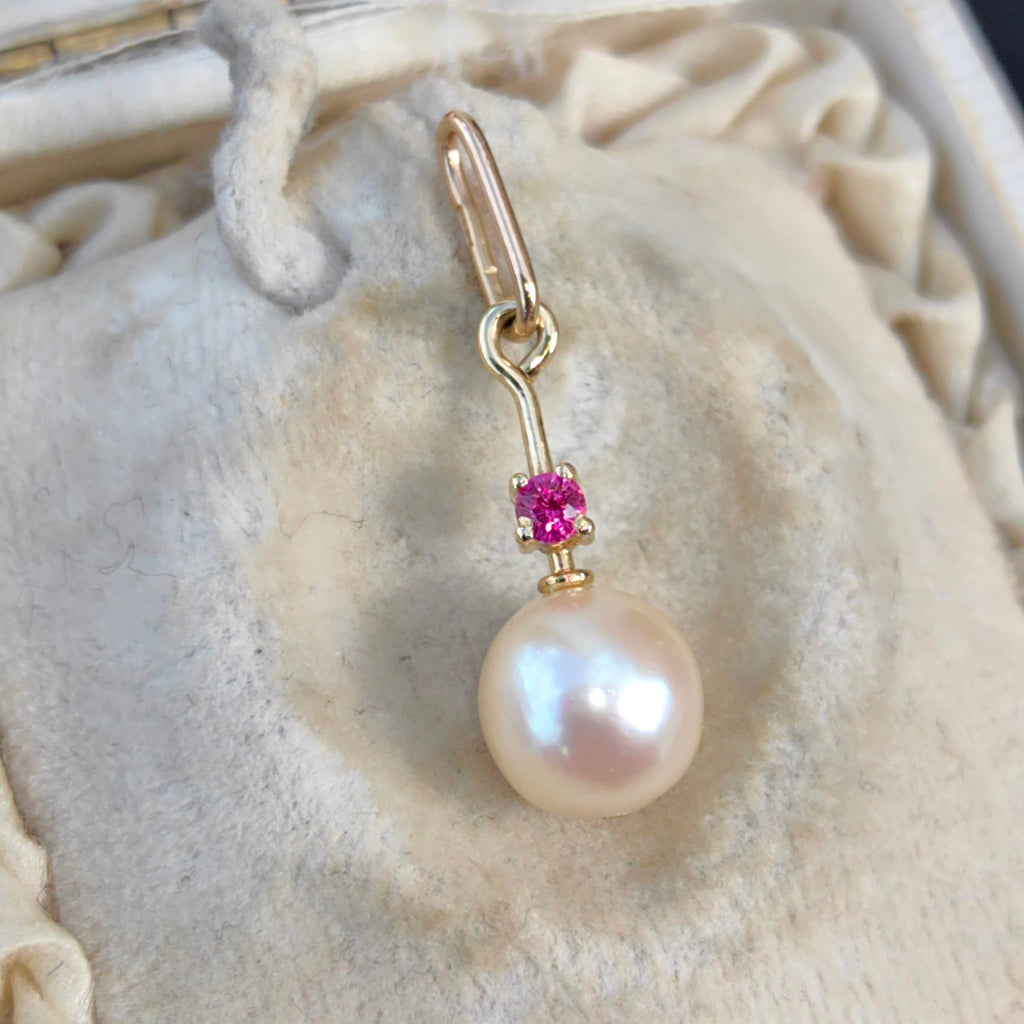 18k Solid yellow Gold  Natural Ruby Pearl Pendant 1950s Charm for Necklace or Bracelet Gift for Her