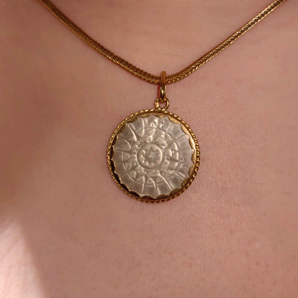 Vintage 1970s Hand Carved Mother of Pearl 18k Gold Pendant