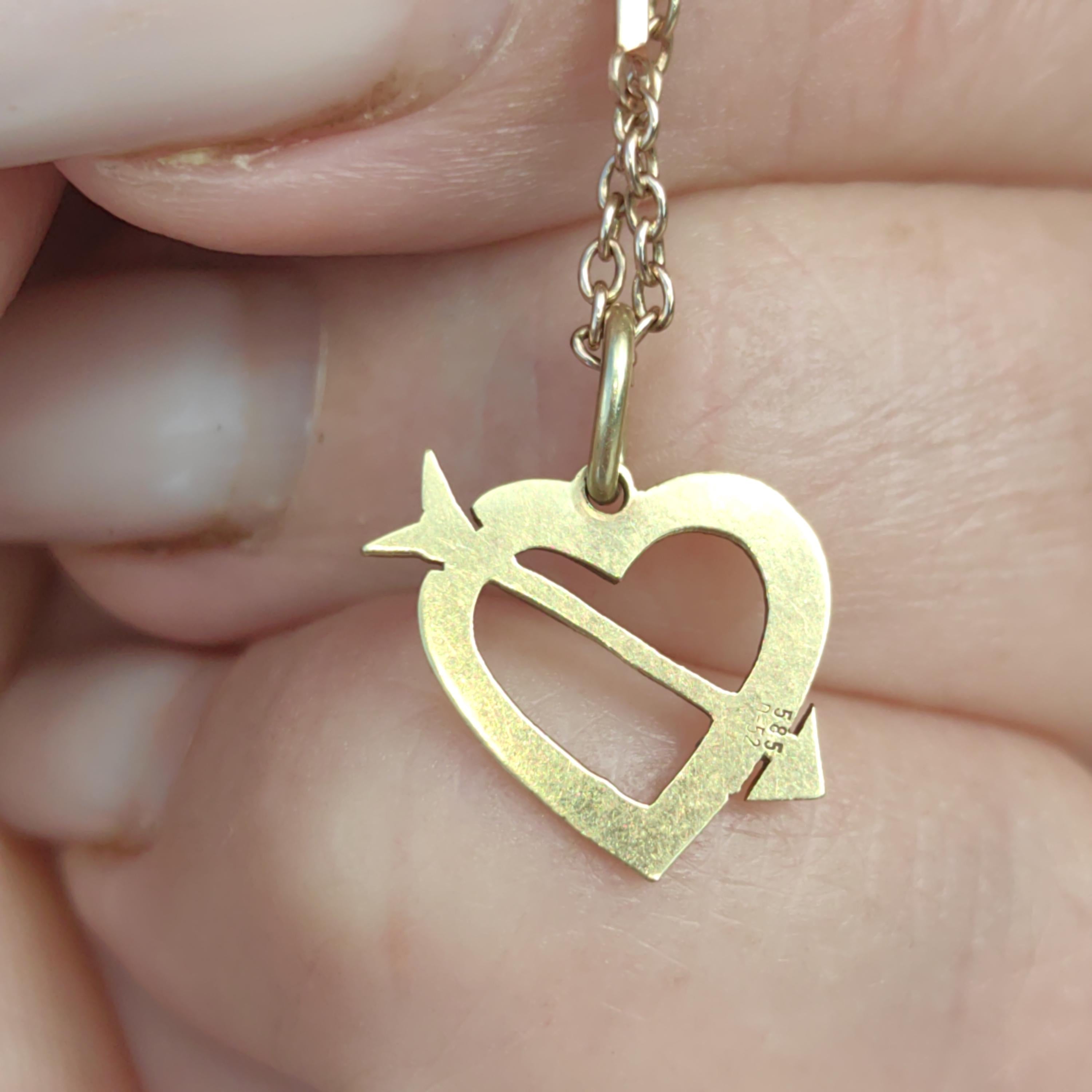 14k Yellow Gold Heart & Arrow Pendant - Antique Romantic Charm