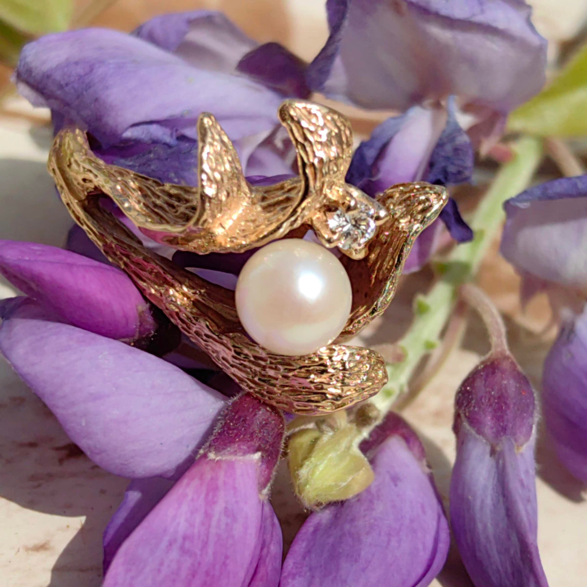 Vintage 1970s Handcrafted Pearl Diamond Flower Ring, 14K Gold Sculptural Floral Ring, US 8.75 EU 59