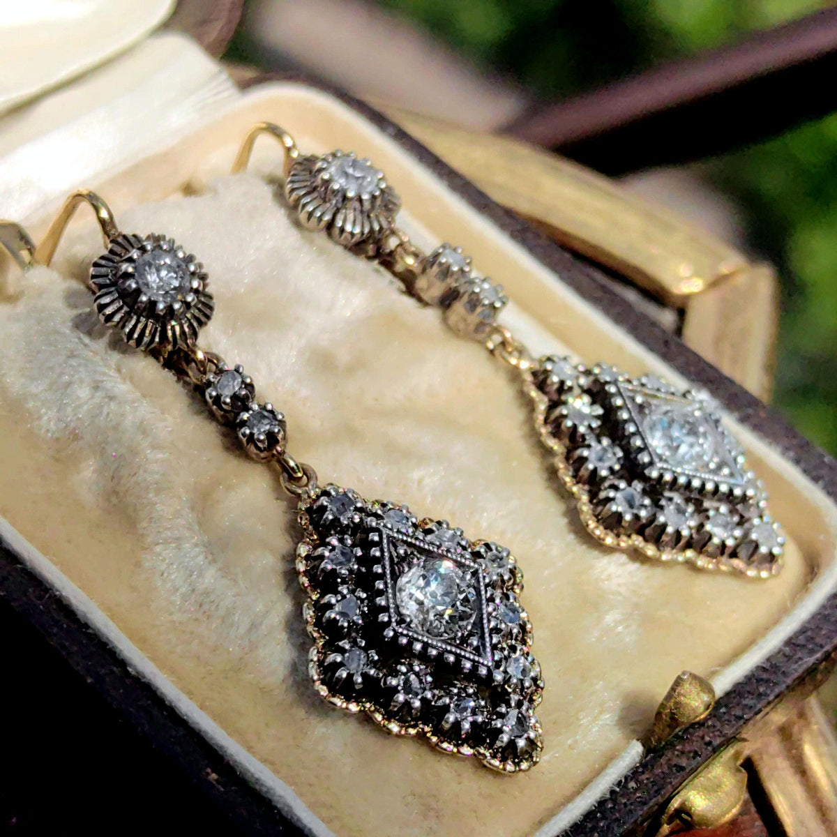 Antique 1920s 1.40ct Diamond Dangle Earrings, 18K Gold with Silver-Set Old European Cuts, HTS 9706