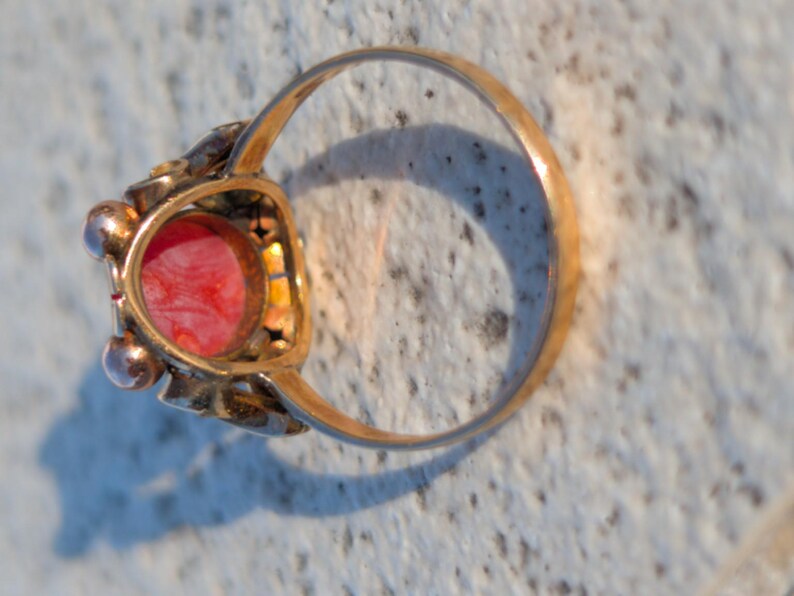 1920s Art Deco 14k Yellow Champagne Gold Natural Mediterranean Coral Ring Hungarian Hallmark Openwork US Duty-Free HTS 9706 — photo 13
