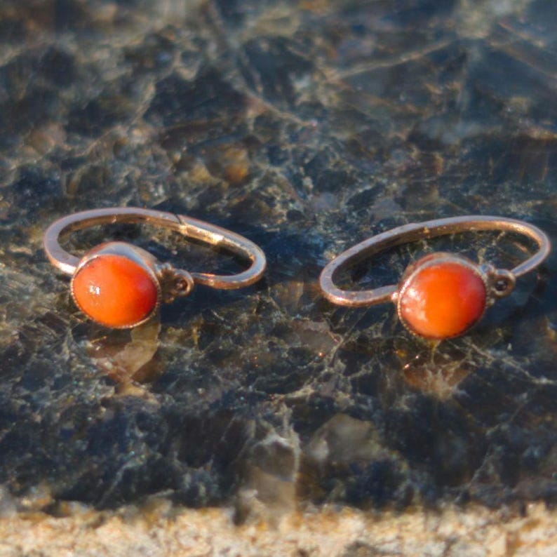 Circa 1900 Late Victorian 14k Yellow Champagne Rose Gold Mediterranean Coral Sleeper Hoop Earrings US Duty-Free HTS 9706 — photo 8