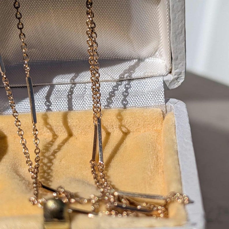 Antique 1900s Handmade 14K Solid Yellow Gold Bar and Link Chain 62 cm Austro Hungarian US Duty-Free HTS 9706 — photo 2