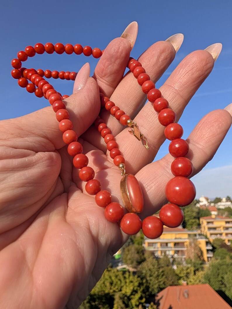 Antique 1920s Natural Untreated Mediterranean Red Coral Bead Necklace 18k Solid Yellow Gold Hidden Clasp 53cm US Duty Free HTS 9706 — photo 1