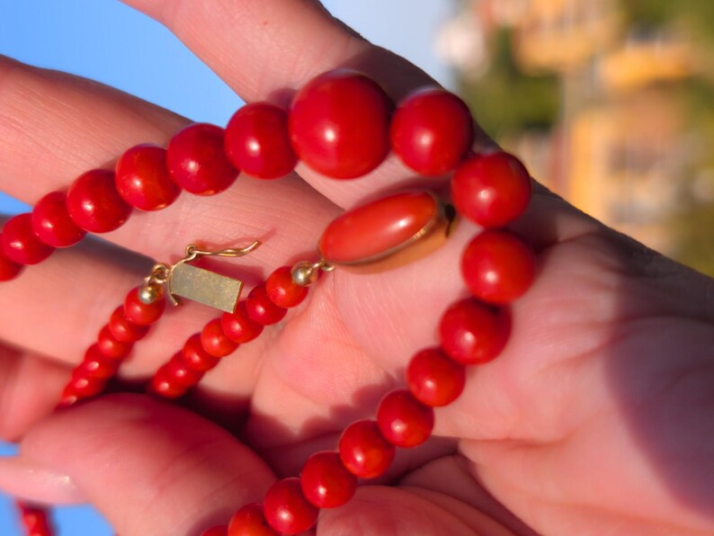 Antique 1920s Natural Untreated Mediterranean Red Coral Bead Necklace 18k Solid Yellow Gold Hidden Clasp 53cm US Duty Free HTS 9706 — photo 3