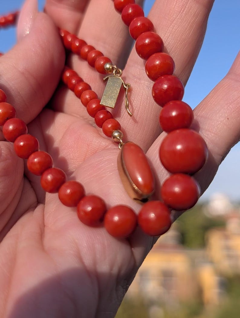 Antique 1920s Natural Untreated Mediterranean Red Coral Bead Necklace 18k Solid Yellow Gold Hidden Clasp 53cm US Duty Free HTS 9706 — photo 11