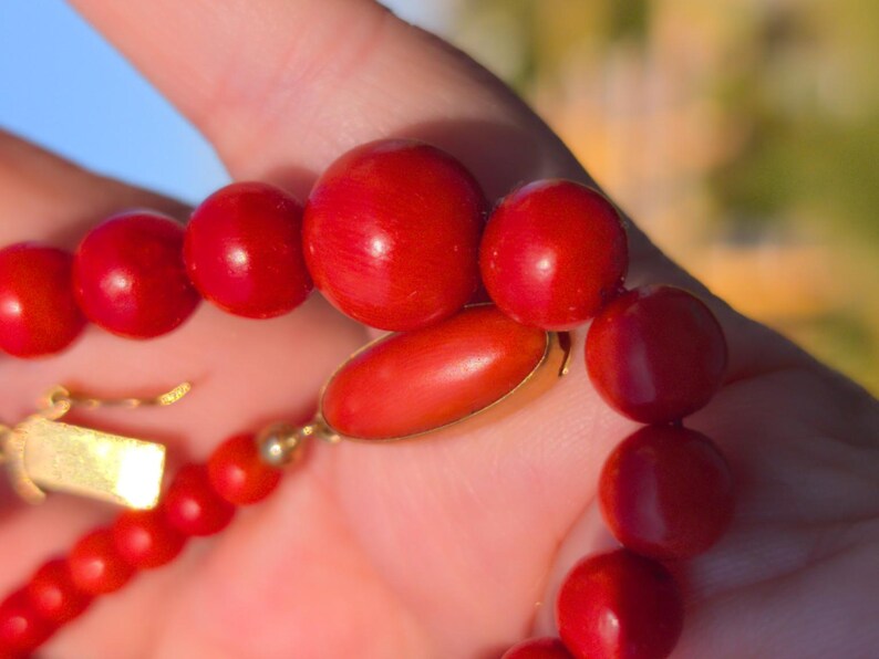 Antique 1920s Natural Untreated Mediterranean Red Coral Bead Necklace 18k Solid Yellow Gold Hidden Clasp 53cm US Duty Free HTS 9706 — photo 13