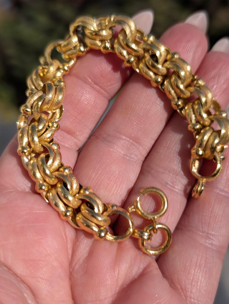 Antique Victorian Gold Plated Bracelet Chunky Fancy Chain Snake Skin Textured Twisted Links Handmade Unisex 20 cm 21 g US Duty-Free HTS 9706 image 6