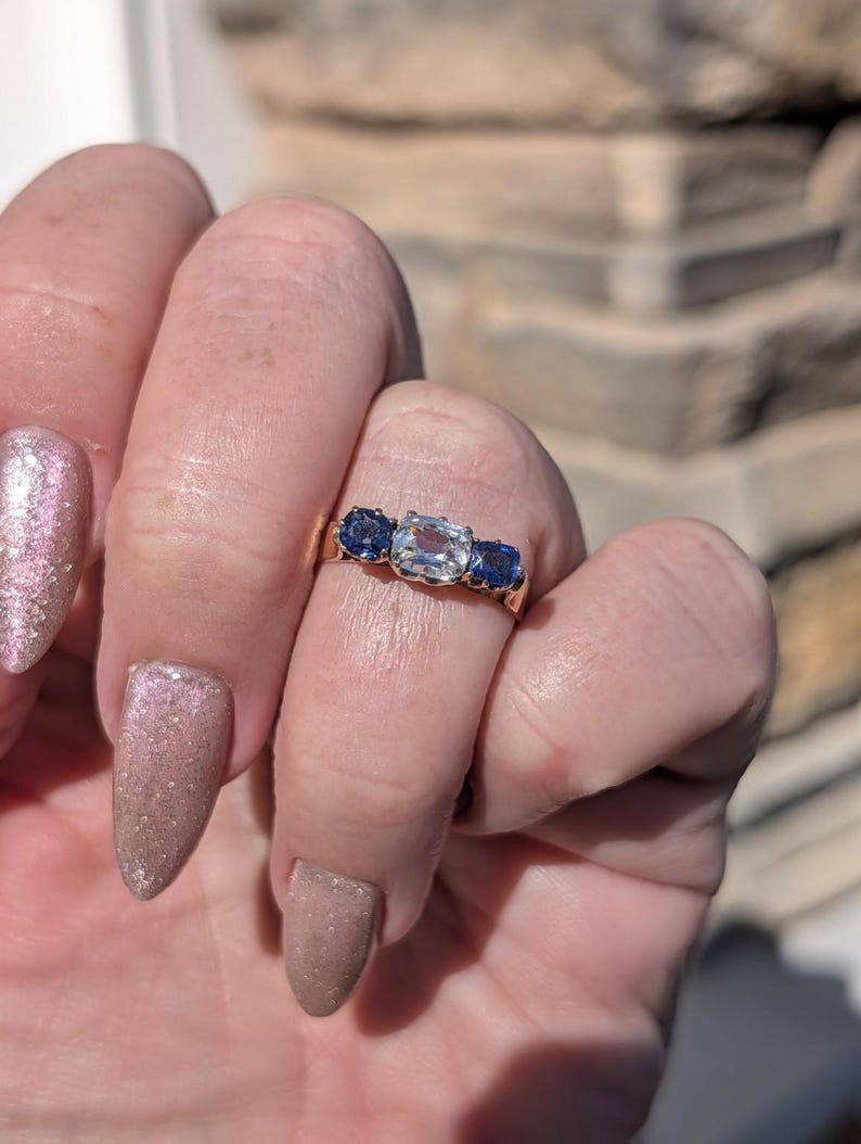1880s Victorian Sapphire Diamond Three Stone Ring 18k Solid Yellow Gold Antique Cushion Cut Crown Claw Settings US Duty-Free HTS 9706 image 2