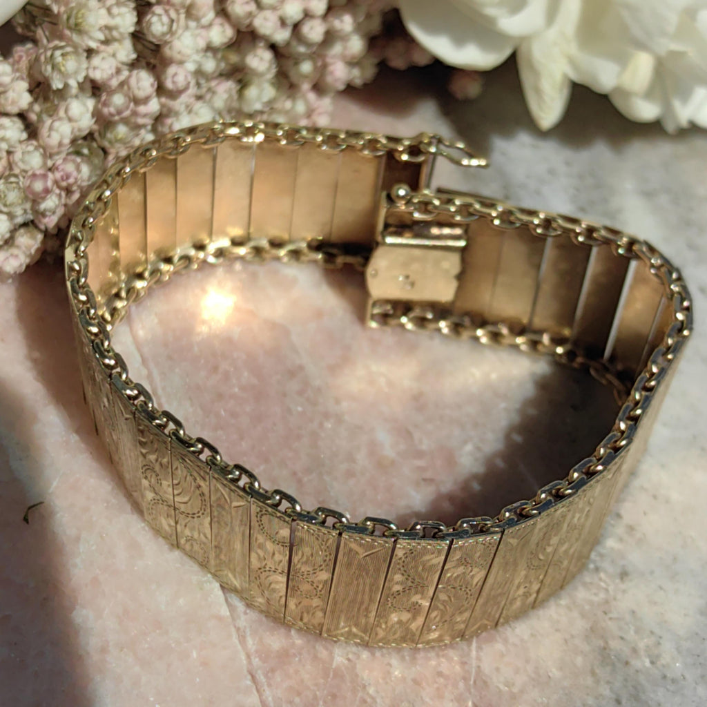 14k Yellow Gold Floral Link Bracelet: Antique Hand Chiseled Bangle, 1920s 25.9gr Solid, 19.5 cm long