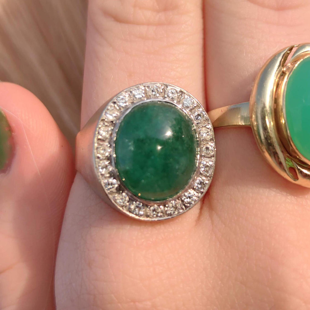 Emerald Diamond Ring Vintage 1970s Natural large cabochon Green Statement Estate Ring 14k Solid White Gold Elegant Statement Gift Her wife