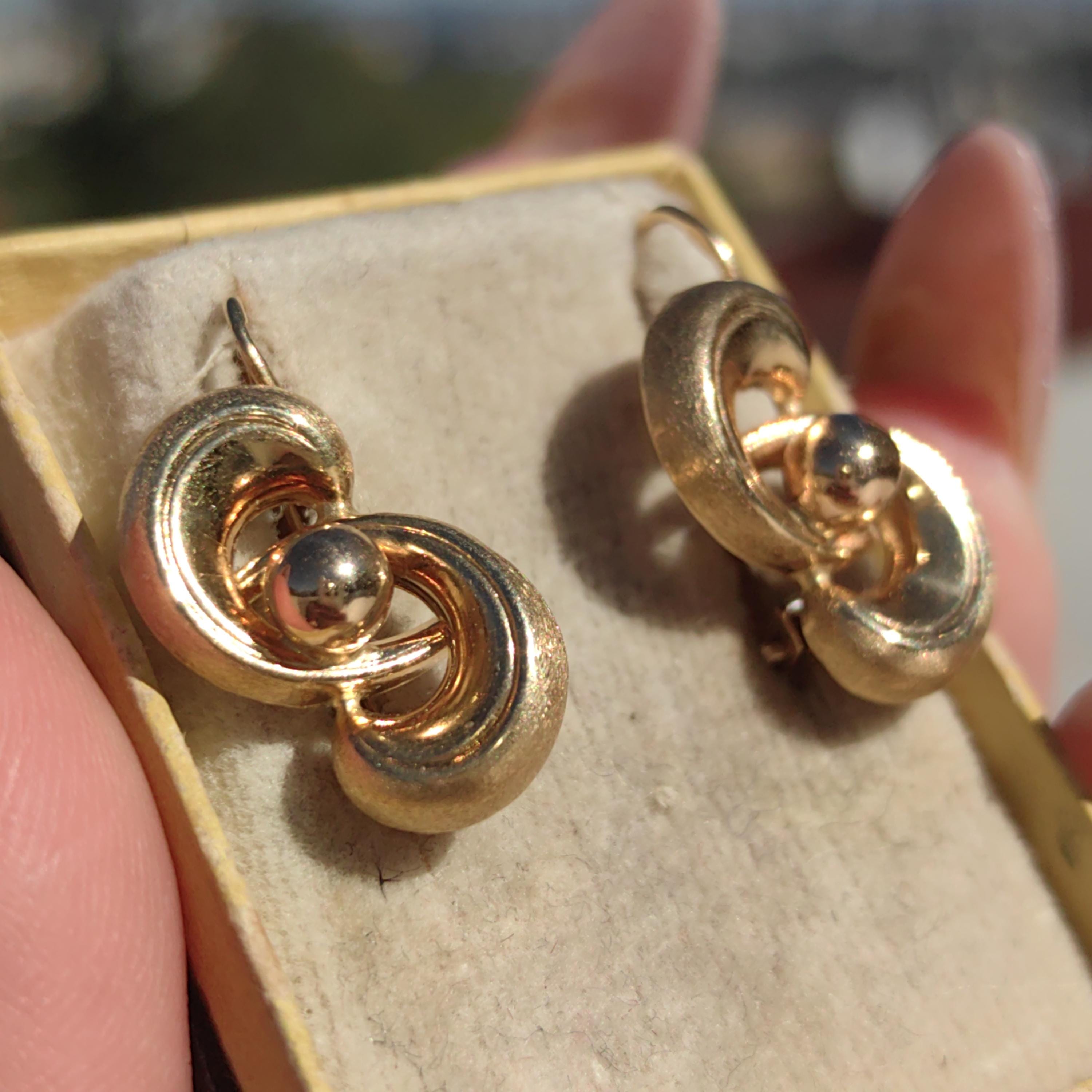 14K Solid Yellow Gold 1920s  Geometric Knot Infinity Lever Back Elegant Vintage Antique Retro Earrings Gift for Her Present