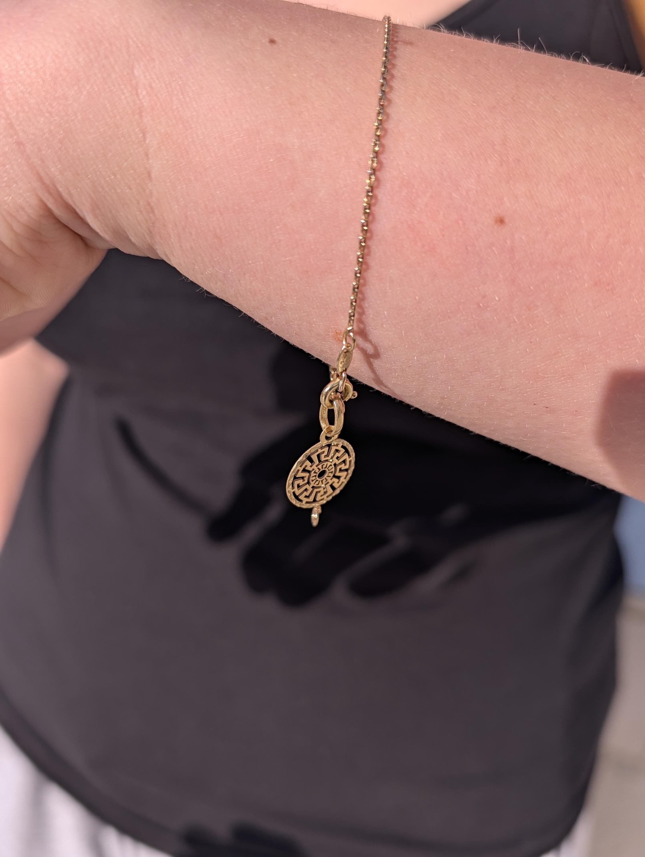 Vintage 14k Yellow Gold Link Bracelet, with  Ancient Greek Pattern Charm, 1980s Extension Ring 17-20 cm Gift Unisex Chic Fine Gold Jewelry