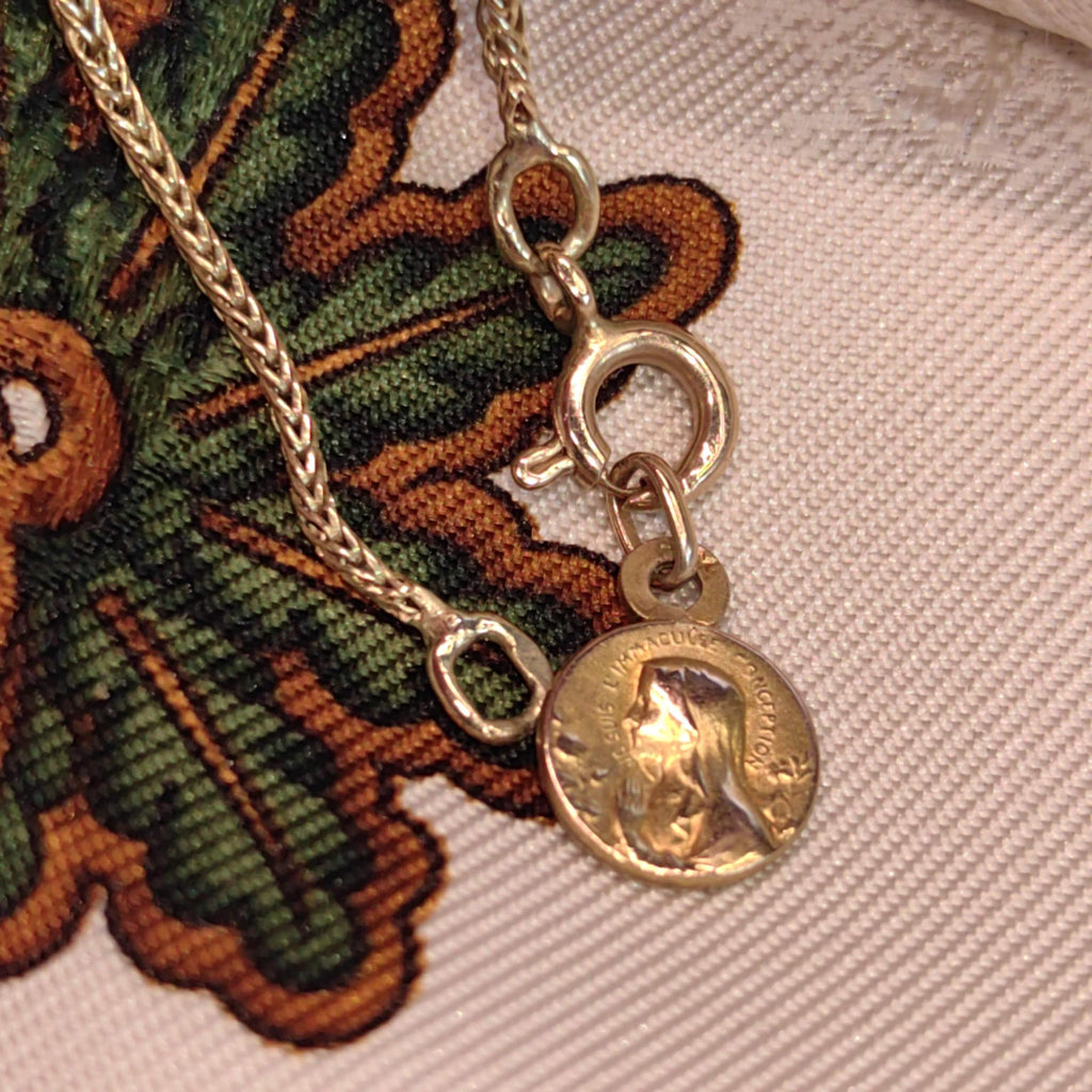1900s Art Nouveau 14k Solid Yellow Rose Gold Handmade Chain Bracelet with Madonna Virgin Mary Christian Catholic Antique Vintage Charm