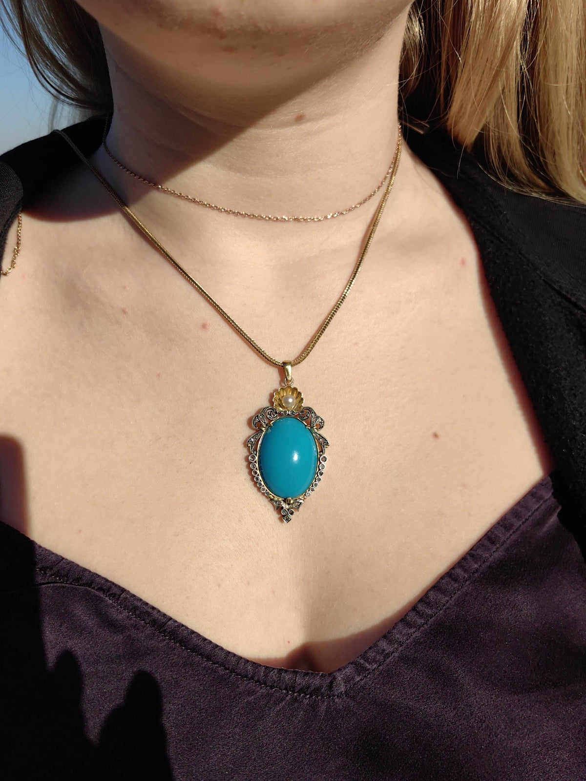 1930s Art Deco Turquoise Pendant: 18k Yellow Gold Diamond Pearl Necklace