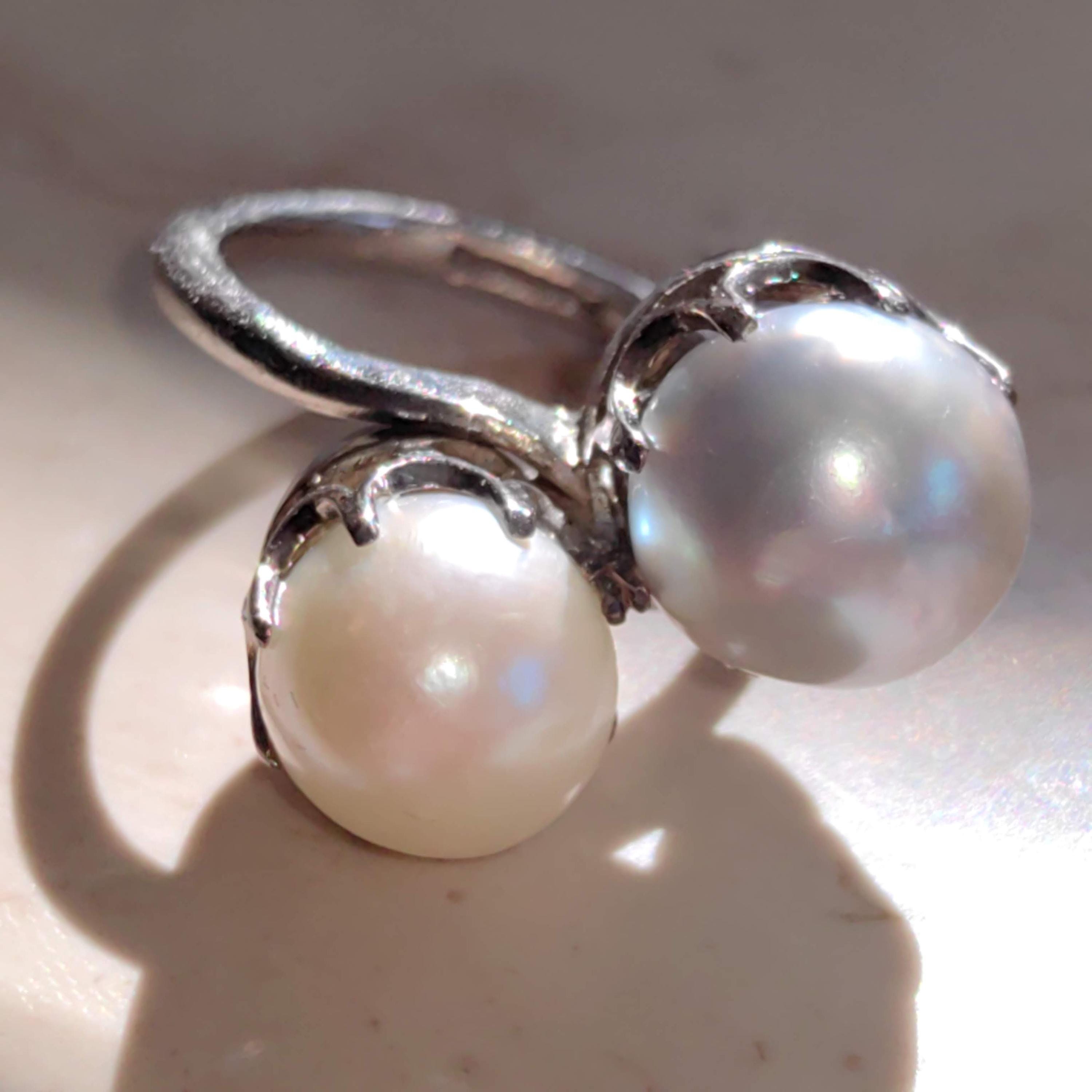 Antique Platinum Two-Tone Pearl Cocktail Ring - Size 5.5