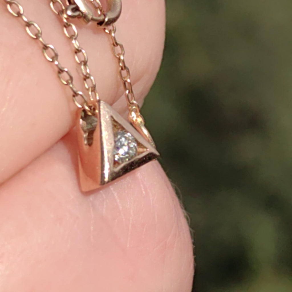 Solitaire Diamond Solid 14k Yellow Gold Vintage Geometric Triangle Pyramid Elegant Necklace Gift for Her