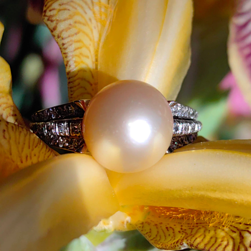 Vintage 1940s Platinum Ring: Natural Pearl & Diamond Accent